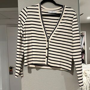Mango cardigan size XS, very classy